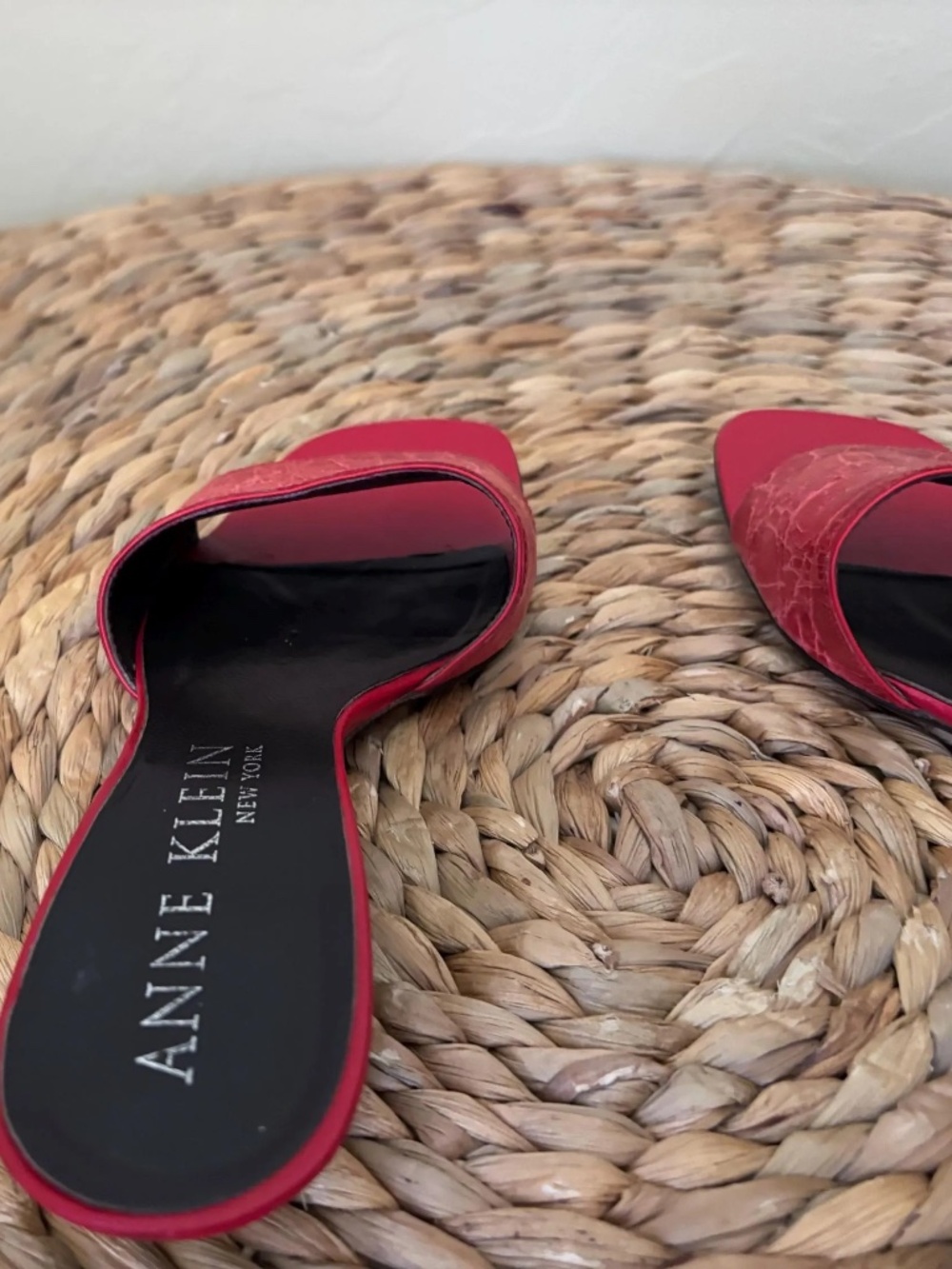 ANNE KLEIN Red Croc Embossed Leather MULE Kitten Heel Slide 7.5 Vero Cuoio ITALY - Picture 10 of 11